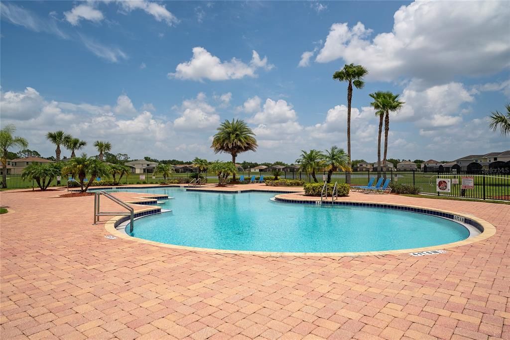 For Sale: $449,990 (4 beds, 2 baths, 1397 Square Feet)