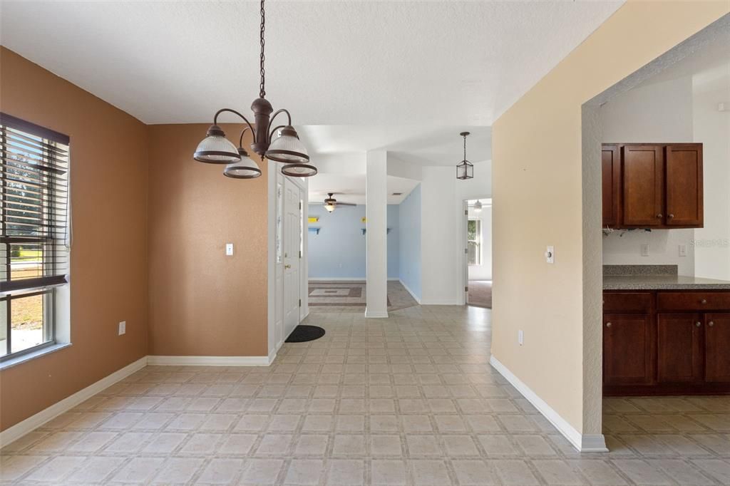 Active With Contract: $349,000 (4 beds, 3 baths, 2455 Square Feet)
