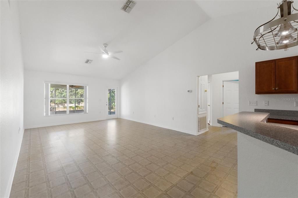 Active With Contract: $349,000 (4 beds, 3 baths, 2455 Square Feet)