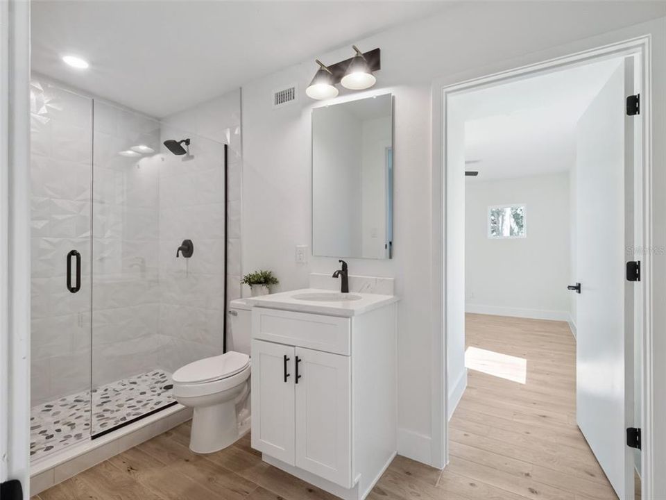 待售: $975,000 (4 贝兹, 3 浴室, 2859 平方英尺)