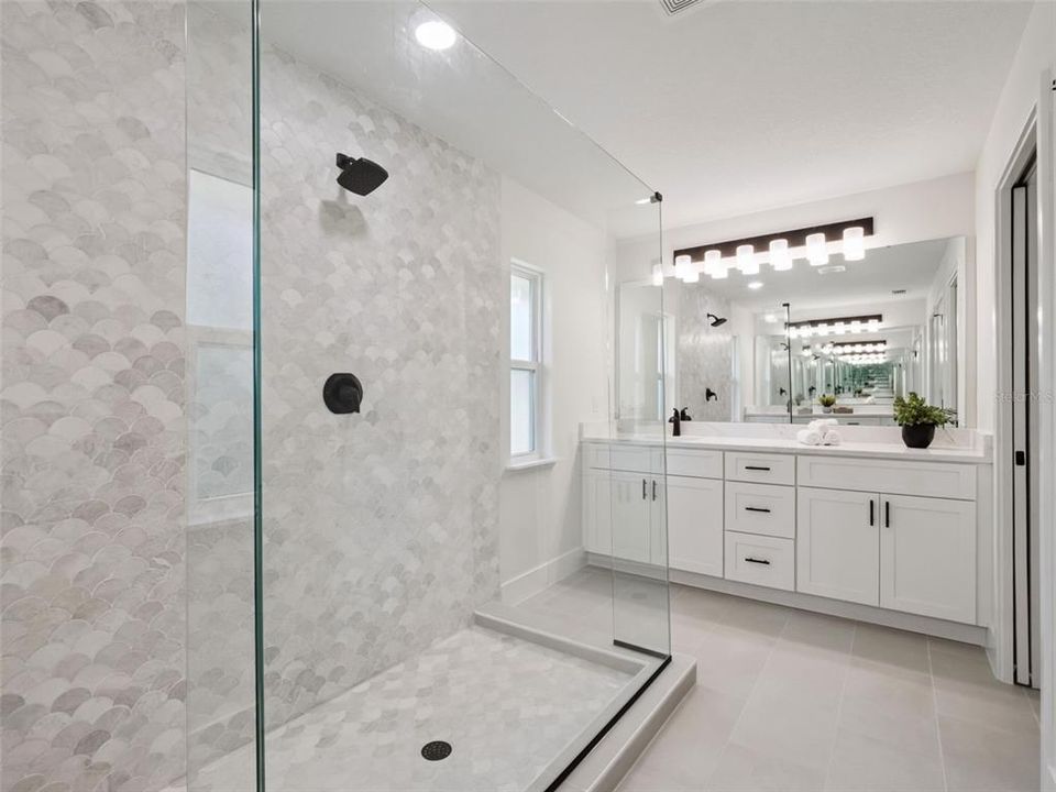 待售: $975,000 (4 贝兹, 3 浴室, 2859 平方英尺)