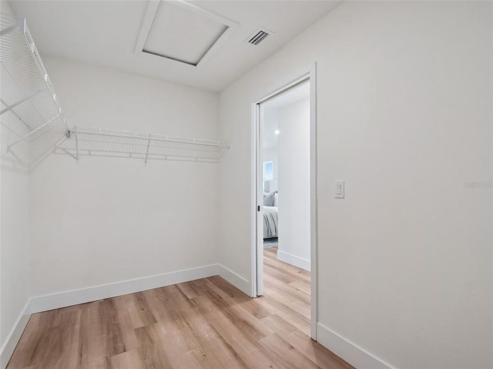 待售: $975,000 (4 贝兹, 3 浴室, 2859 平方英尺)