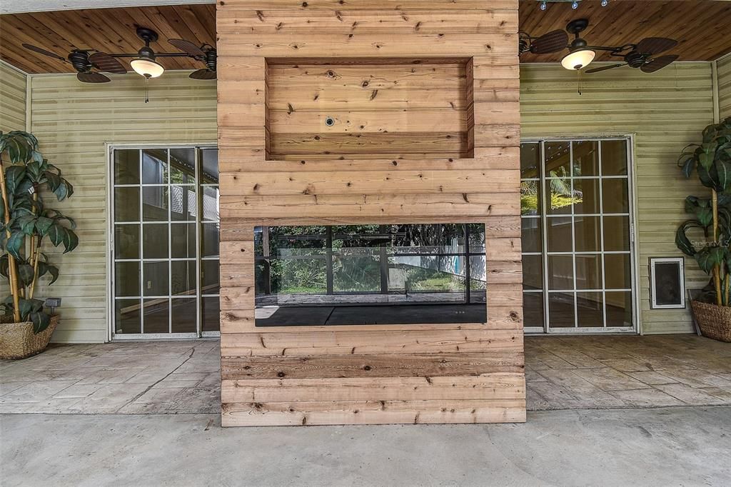 En Venta: $429,900 (3 camas, 2 baños, 2049 Pies cuadrados)