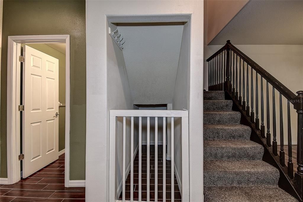 En Venta: $429,900 (3 camas, 2 baños, 2049 Pies cuadrados)