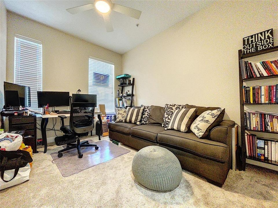 En Renta: $3,700 (3 camas, 2 baños, 1914 Pies cuadrados)