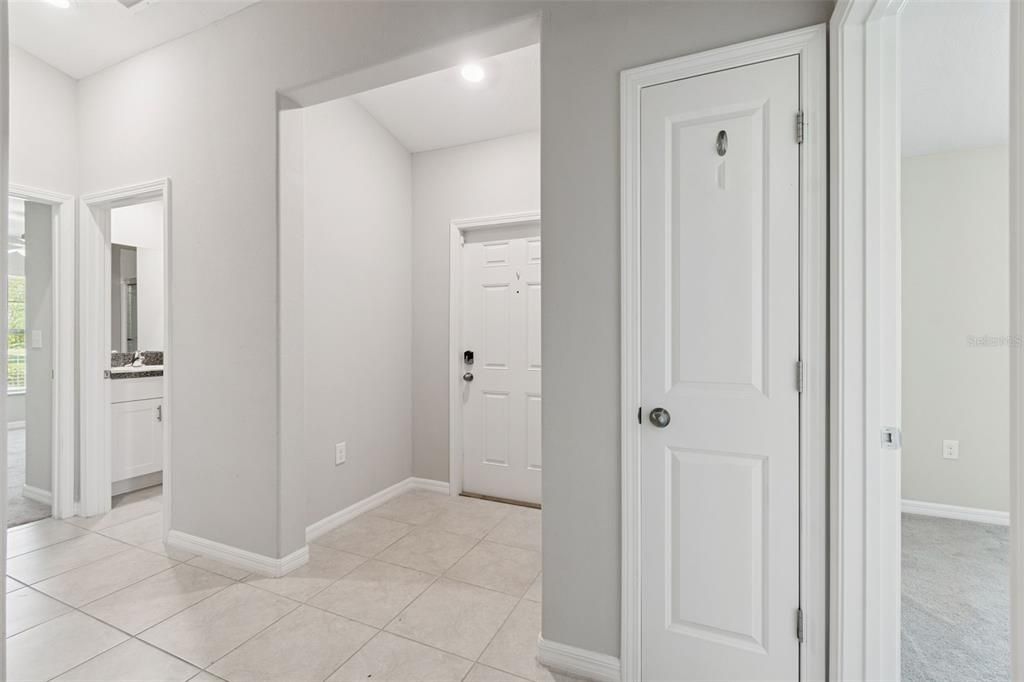 Active With Contract: $238,000 (3 beds, 2 baths, 1495 Square Feet)