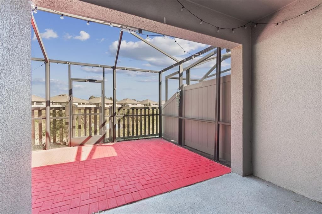 Active With Contract: $238,000 (3 beds, 2 baths, 1495 Square Feet)