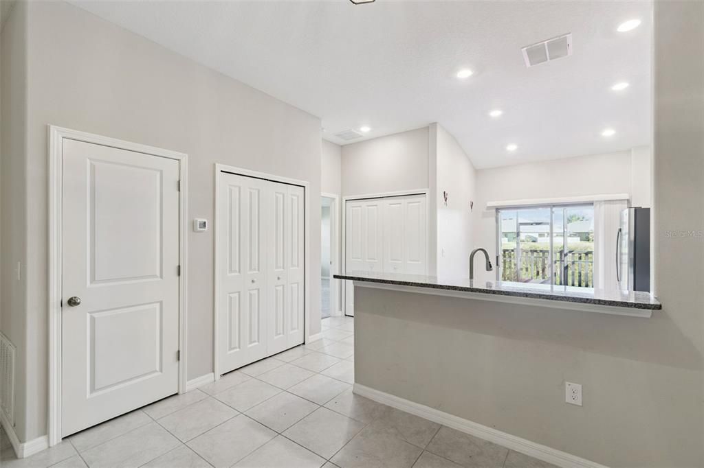 Active With Contract: $238,000 (3 beds, 2 baths, 1495 Square Feet)