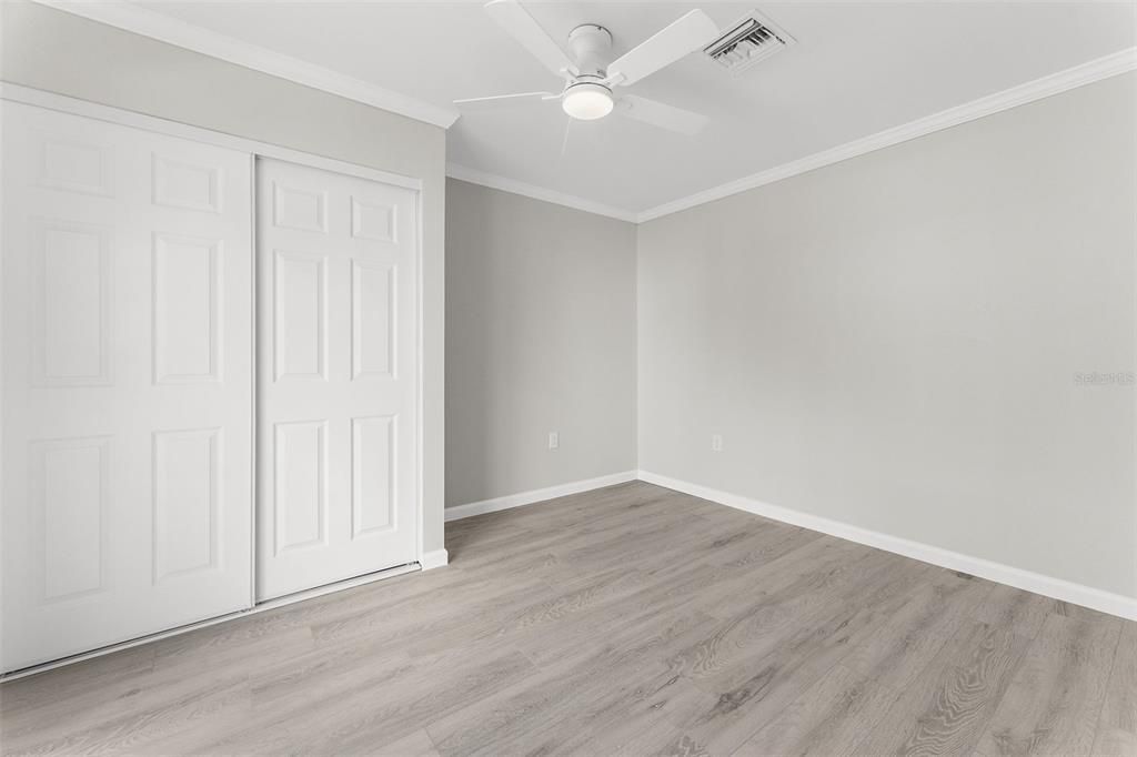 For Sale: $350,000 (3 beds, 1 baths, 1520 Square Feet)