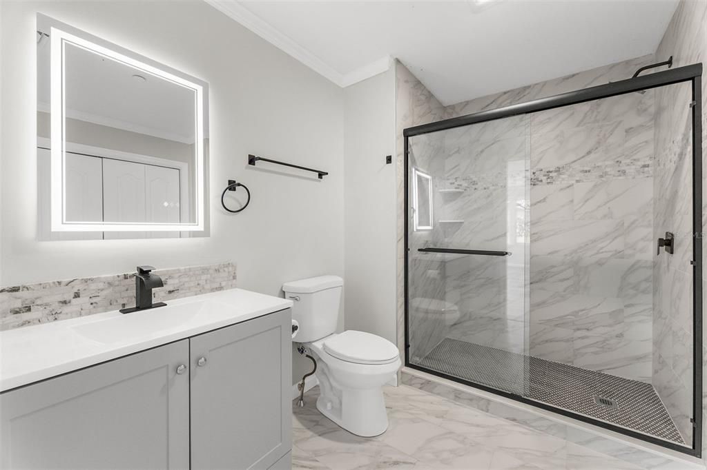 For Sale: $350,000 (3 beds, 1 baths, 1520 Square Feet)