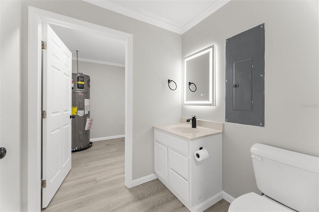 For Sale: $350,000 (3 beds, 1 baths, 1520 Square Feet)