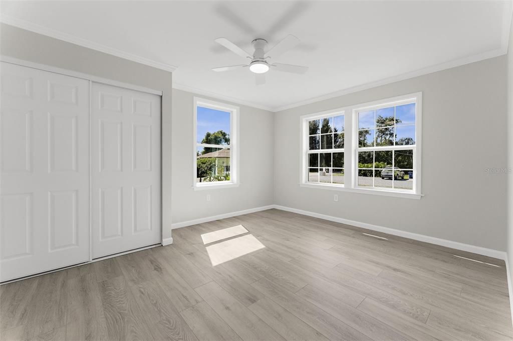 For Sale: $350,000 (3 beds, 1 baths, 1520 Square Feet)