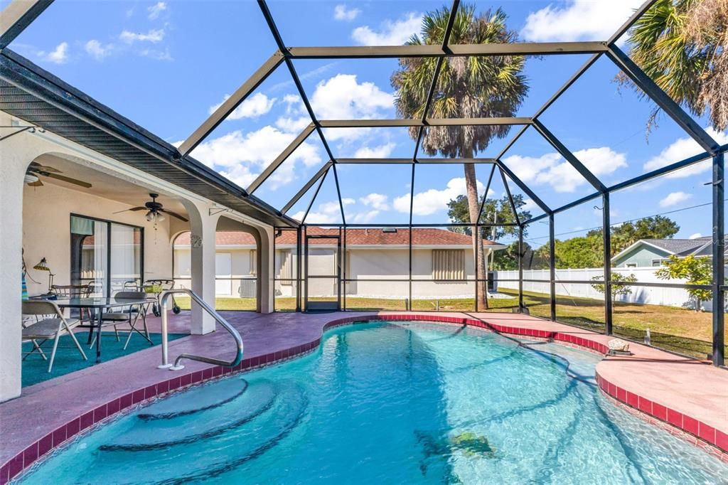 待售: $334,900 (3 贝兹, 2 浴室, 1841 平方英尺)