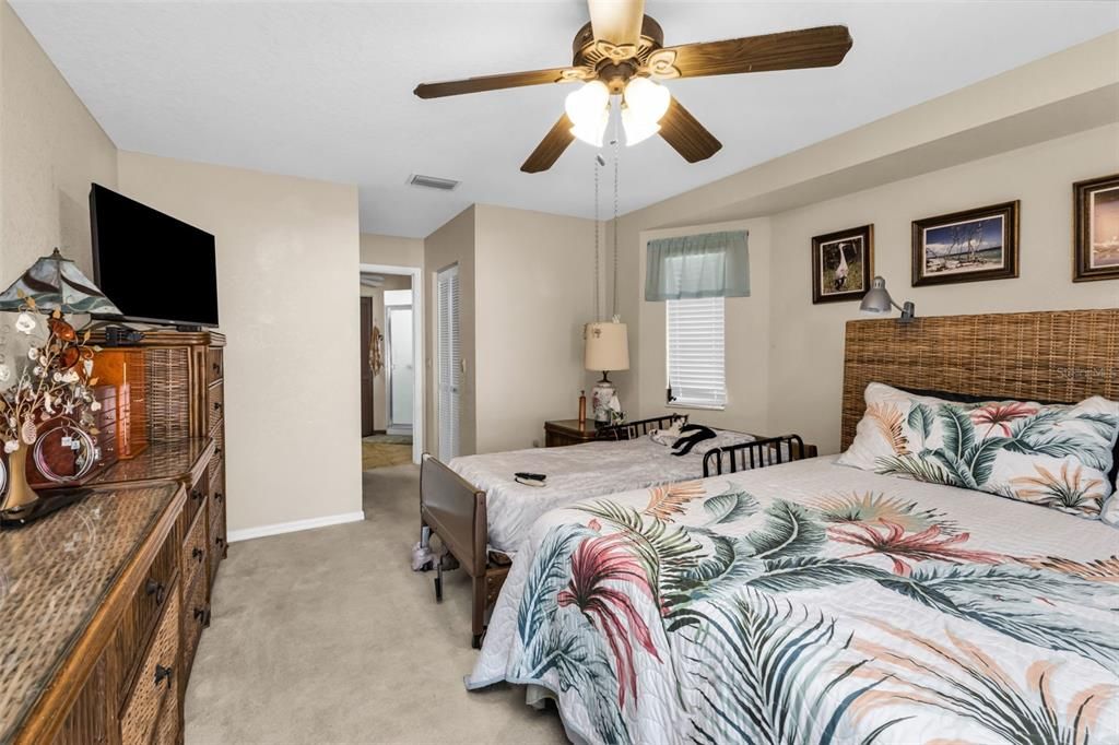 待售: $334,900 (3 贝兹, 2 浴室, 1841 平方英尺)