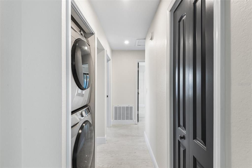 На продажу: $574,900 (4 спален, 2 ванн, 1485 Квадратных фут)