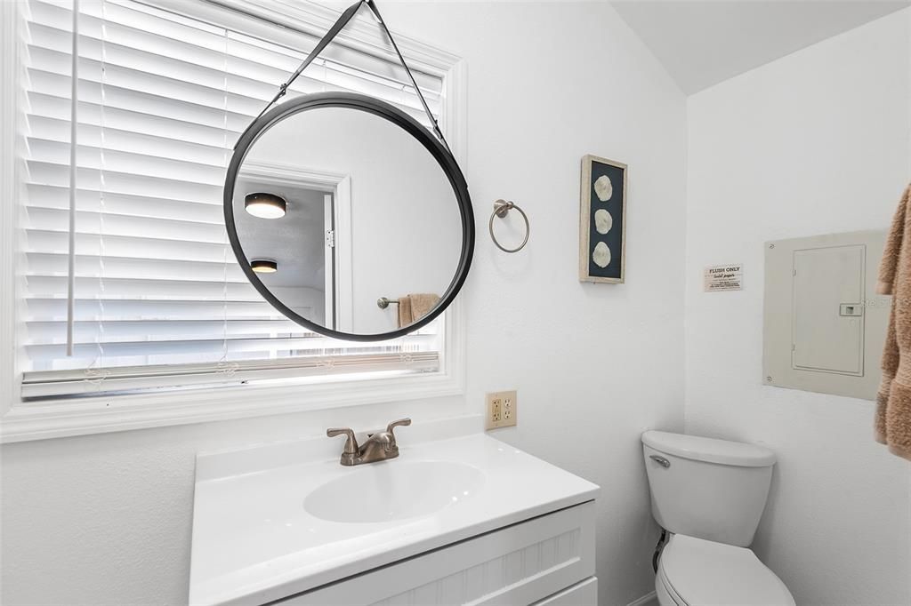 На продажу: $574,900 (4 спален, 2 ванн, 1485 Квадратных фут)