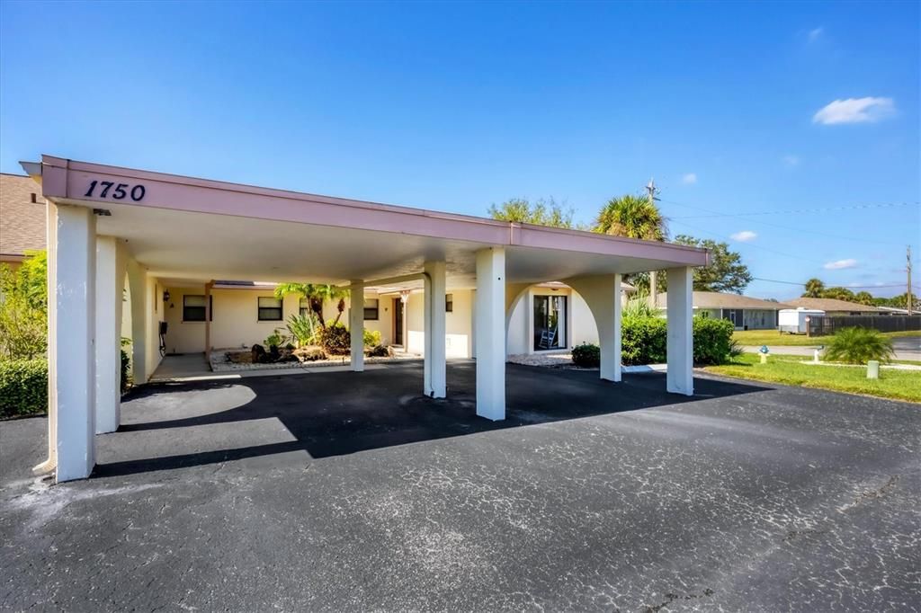 Под контрактом: $199,900 (2 спален, 2 ванн, 1194 Квадратных фут)