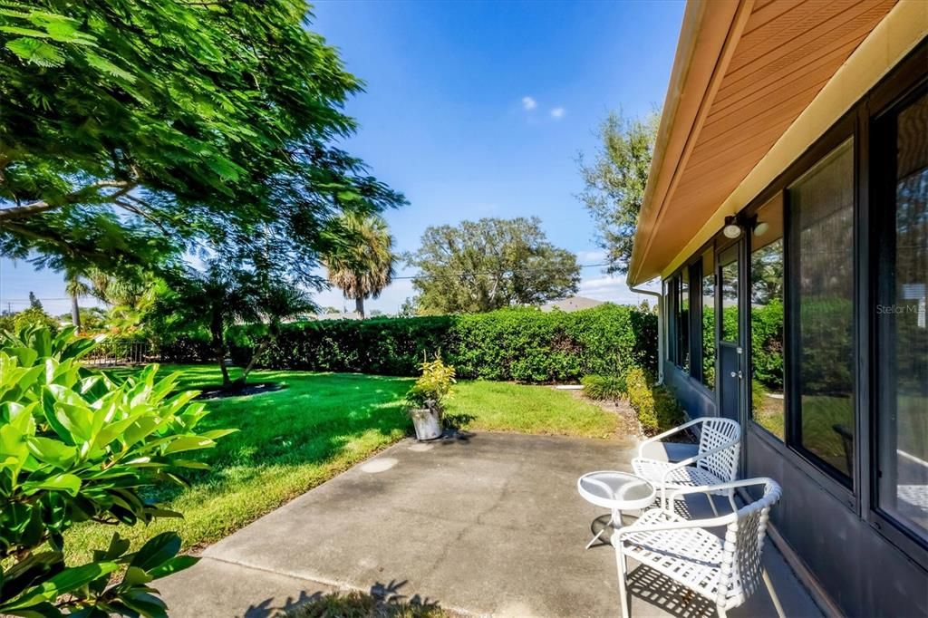 Под контрактом: $199,900 (2 спален, 2 ванн, 1194 Квадратных фут)