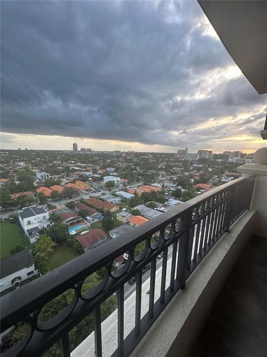 На продажу: $350,000 (1 спален, 1 ванн, 792 Квадратных фут)