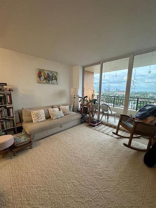 На продажу: $350,000 (1 спален, 1 ванн, 792 Квадратных фут)