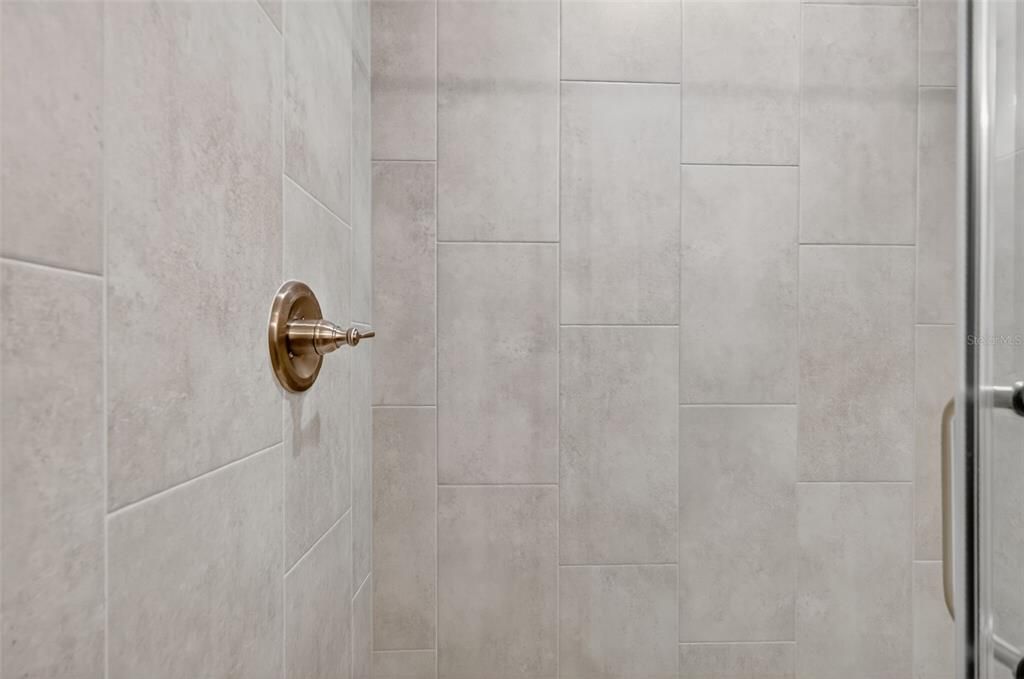 En Venta: $329,900 (3 camas, 2 baños, 1417 Pies cuadrados)