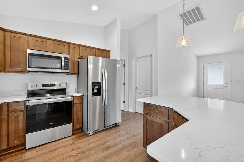 En Venta: $329,900 (3 camas, 2 baños, 1417 Pies cuadrados)