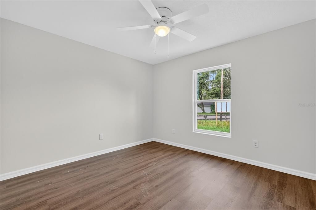 En Venta: $329,900 (3 camas, 2 baños, 1417 Pies cuadrados)