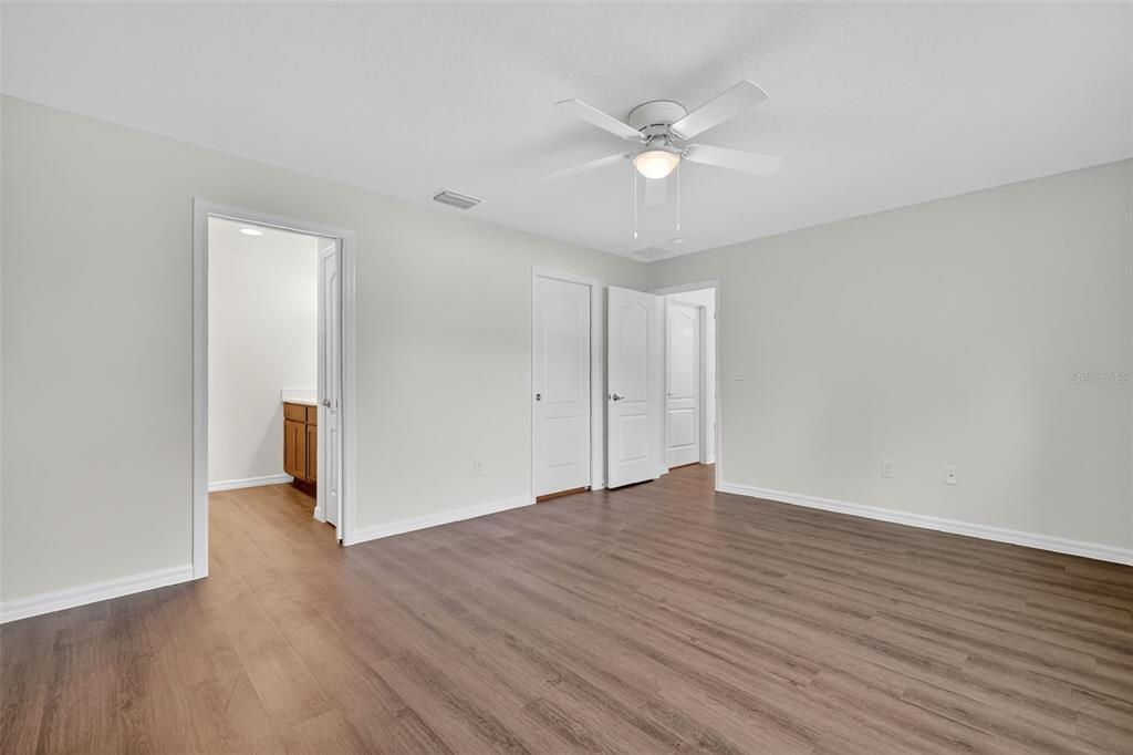 En Venta: $329,900 (3 camas, 2 baños, 1417 Pies cuadrados)