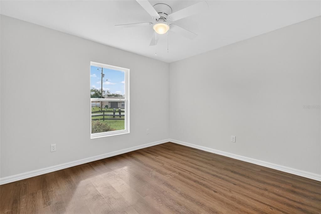 En Venta: $329,900 (3 camas, 2 baños, 1417 Pies cuadrados)