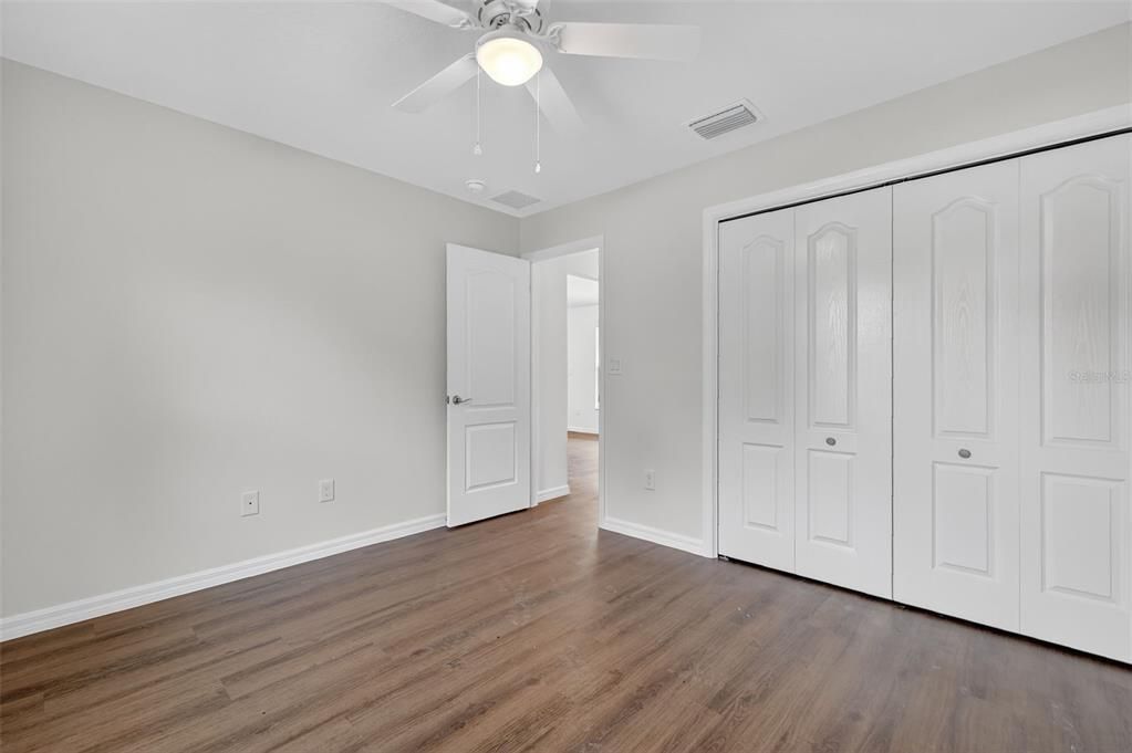 En Venta: $329,900 (3 camas, 2 baños, 1417 Pies cuadrados)