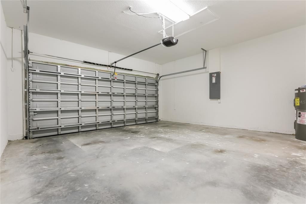 For Rent: $2,045 (3 beds, 2 baths, 1513 Square Feet)