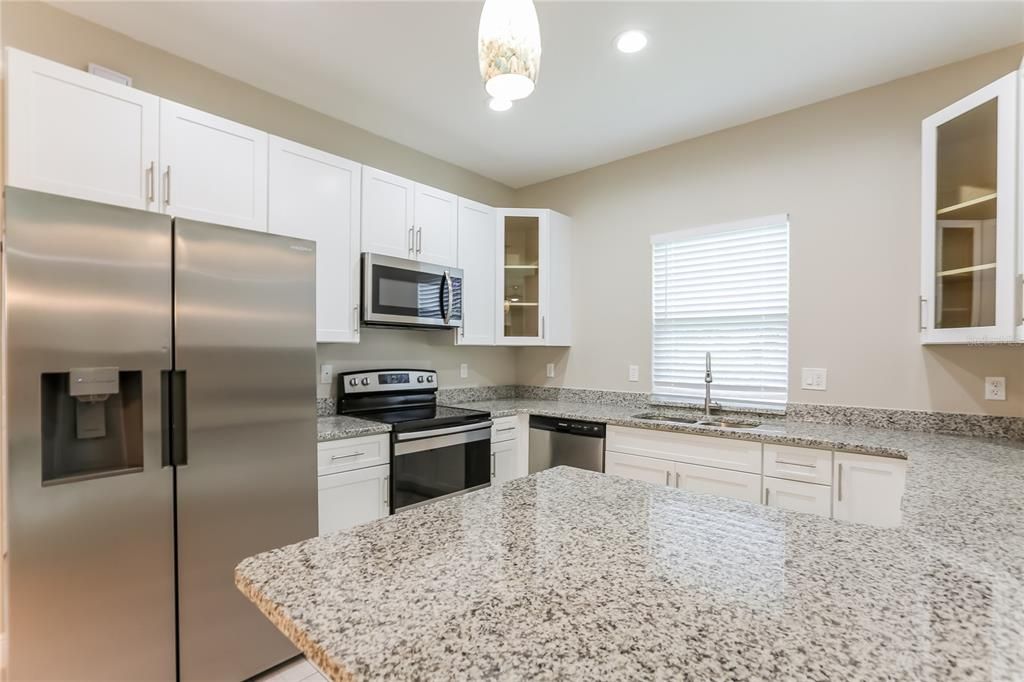 For Rent: $2,045 (3 beds, 2 baths, 1513 Square Feet)