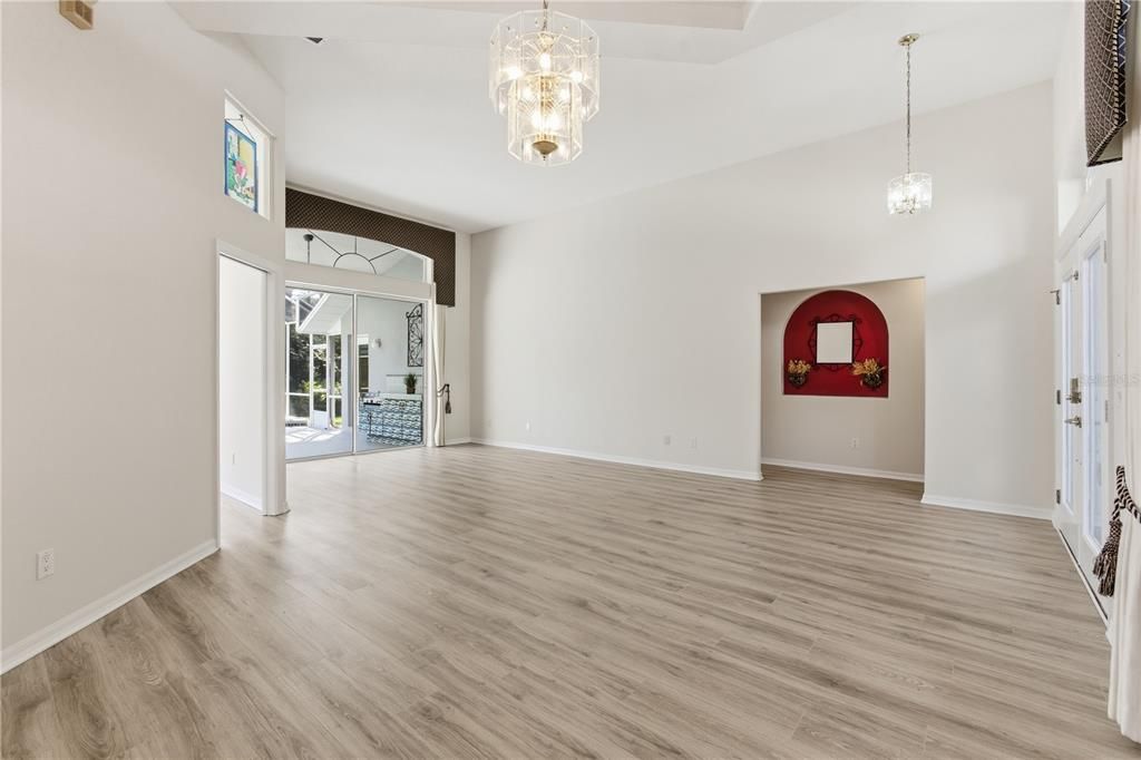 For Sale: $599,900 (4 beds, 3 baths, 2417 Square Feet)