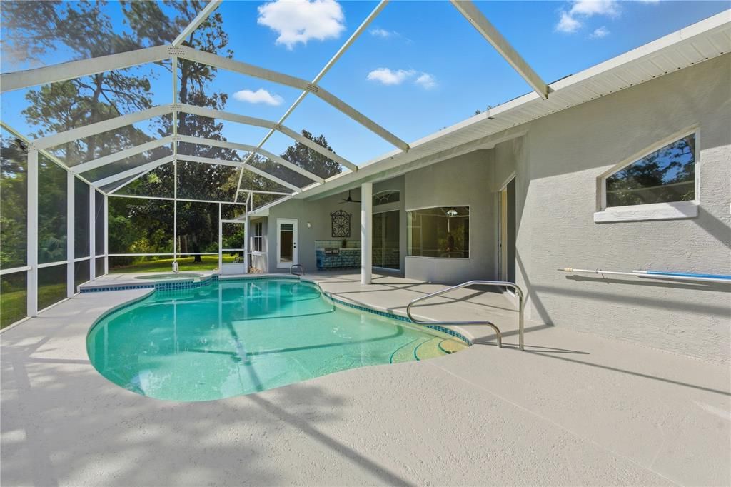 For Sale: $599,900 (4 beds, 3 baths, 2417 Square Feet)