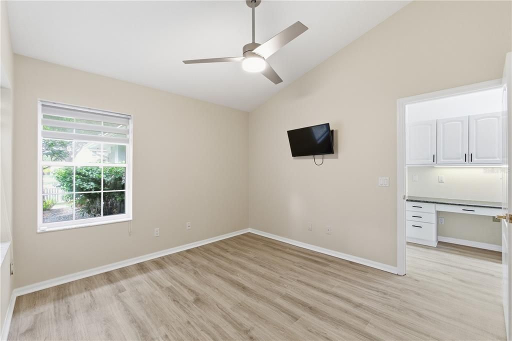 For Sale: $599,900 (4 beds, 3 baths, 2417 Square Feet)