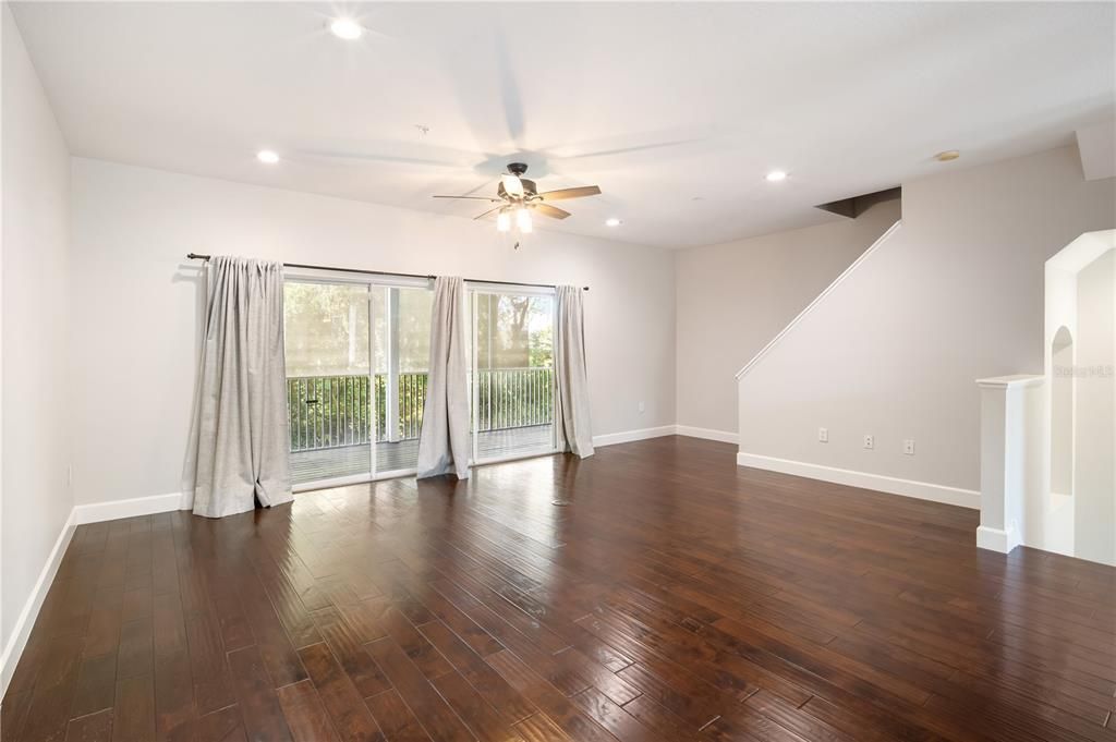 В аренду: $2,700 (2 спален, 2 ванн, 1480 Квадратных фут)