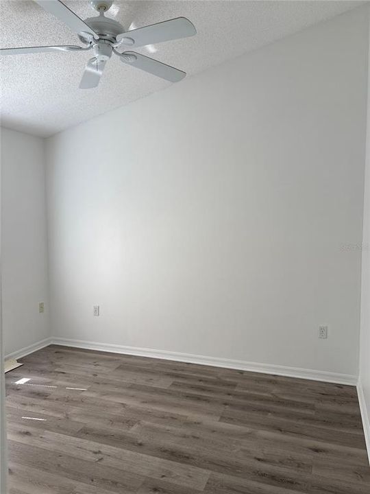 出租: $2,400 (4 贝兹, 3 浴室, 1791 平方英尺)