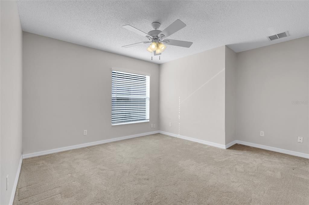 For Sale: $329,000 (3 beds, 2 baths, 1808 Square Feet)