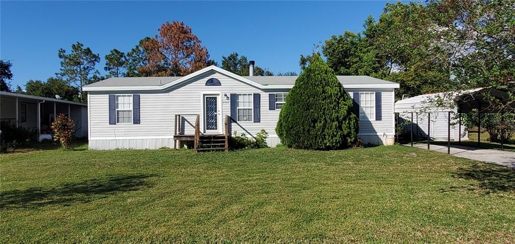 For Sale: $249,900 (3 beds, 2 baths, 1296 Square Feet)