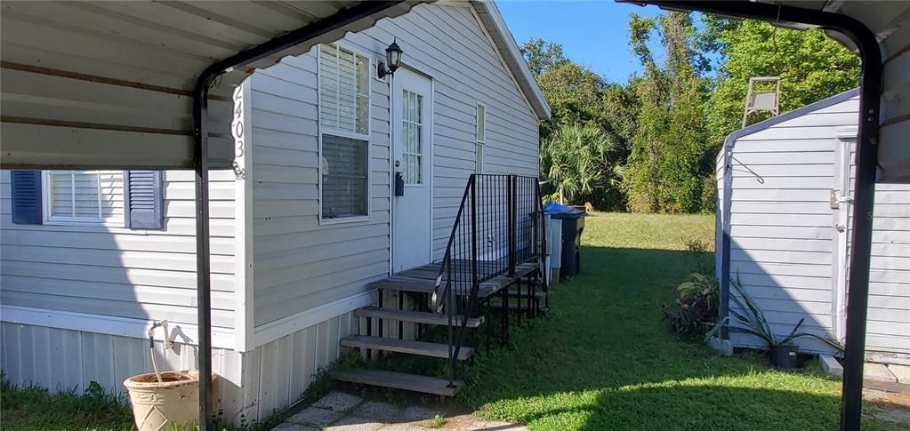 For Sale: $249,900 (3 beds, 2 baths, 1296 Square Feet)