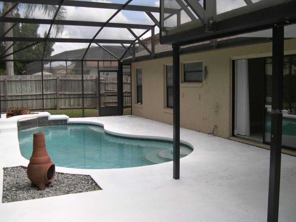 出租: $2,332 (3 贝兹, 2 浴室, 1607 平方英尺)