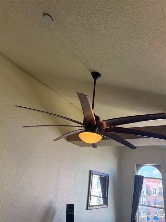 На продажу: $289,000 (3 спален, 1 ванн, 1640 Квадратных фут)