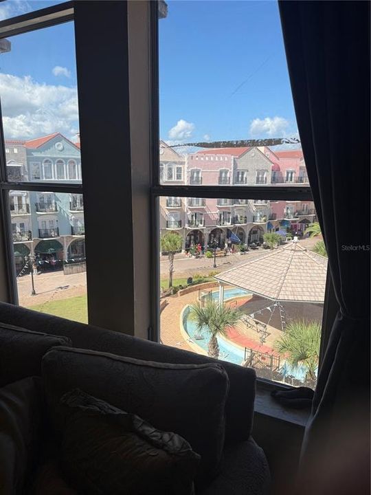 На продажу: $289,000 (3 спален, 1 ванн, 1640 Квадратных фут)