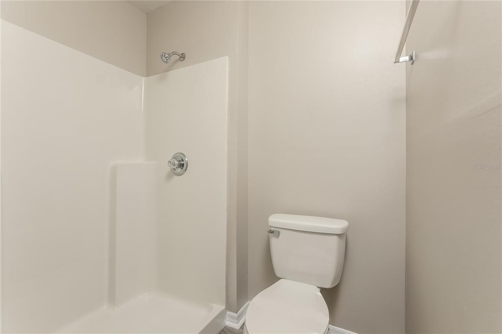 For Rent: $1,995 (3 beds, 2 baths, 1471 Square Feet)