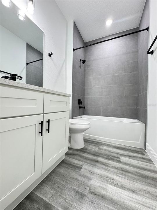 For Rent: $1,900 (4 beds, 2 baths, 1622 Square Feet)