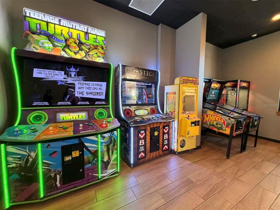 En Venta: $305,000 (3 camas, 2 baños, 1435 Pies cuadrados)