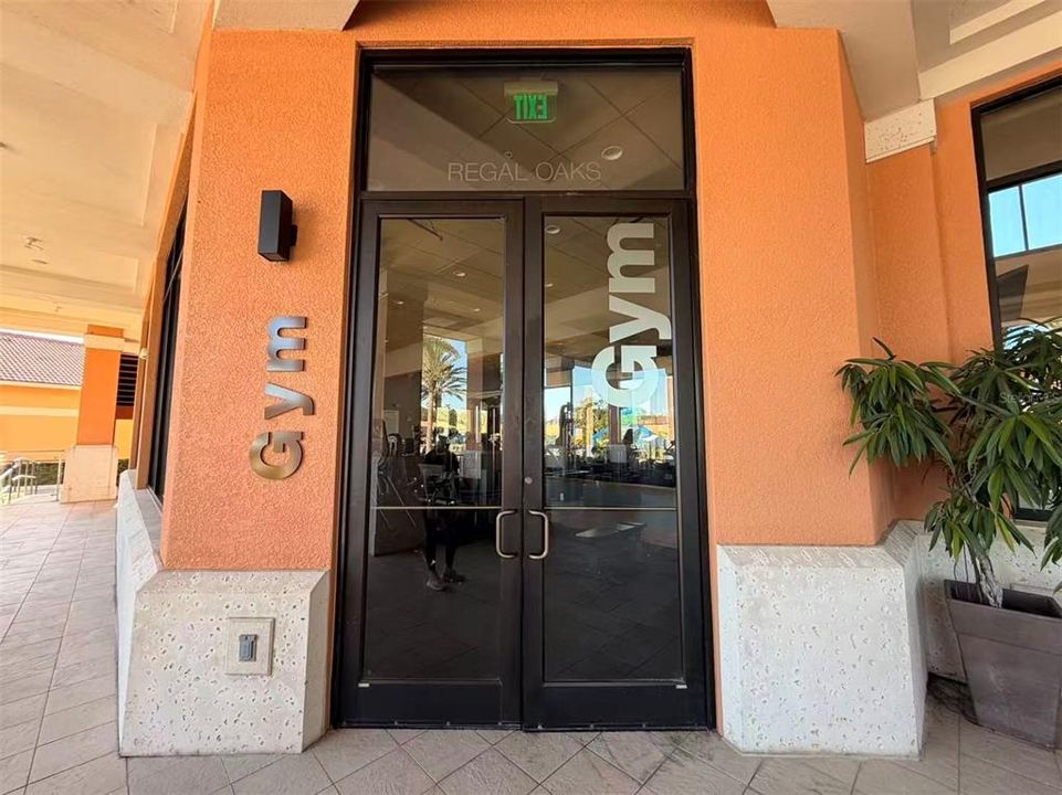 En Venta: $305,000 (3 camas, 2 baños, 1435 Pies cuadrados)