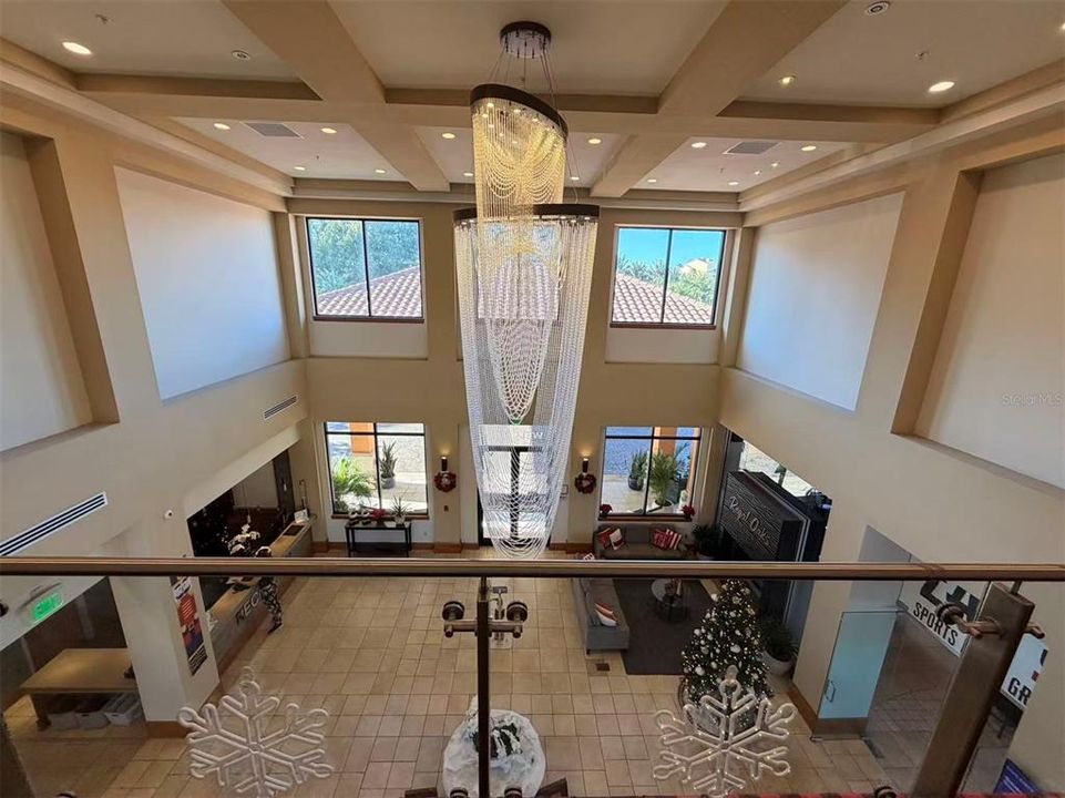 En Venta: $305,000 (3 camas, 2 baños, 1435 Pies cuadrados)