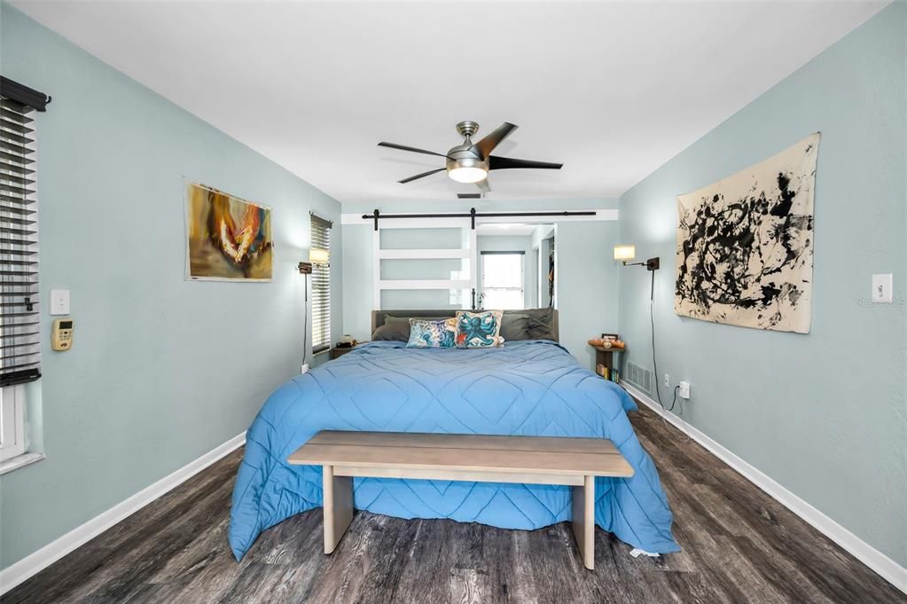 For Sale: $995,000 (3 beds, 2 baths, 2262 Square Feet)