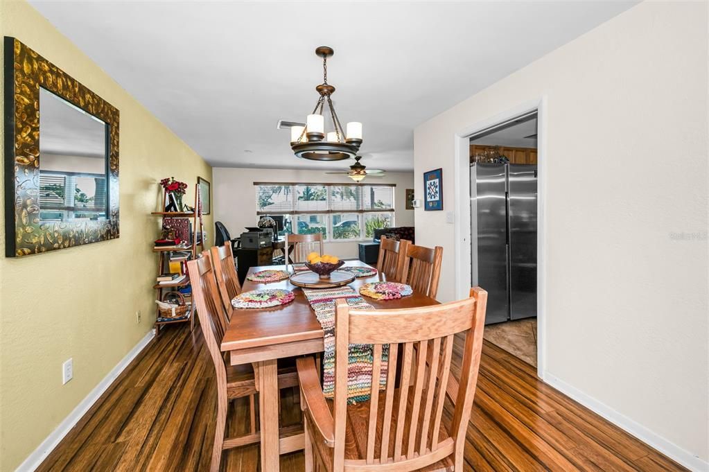 For Sale: $995,000 (3 beds, 2 baths, 2262 Square Feet)